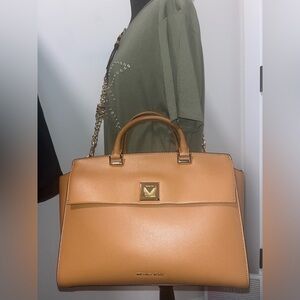 NWOT Michael Kors Sylvia Satchel